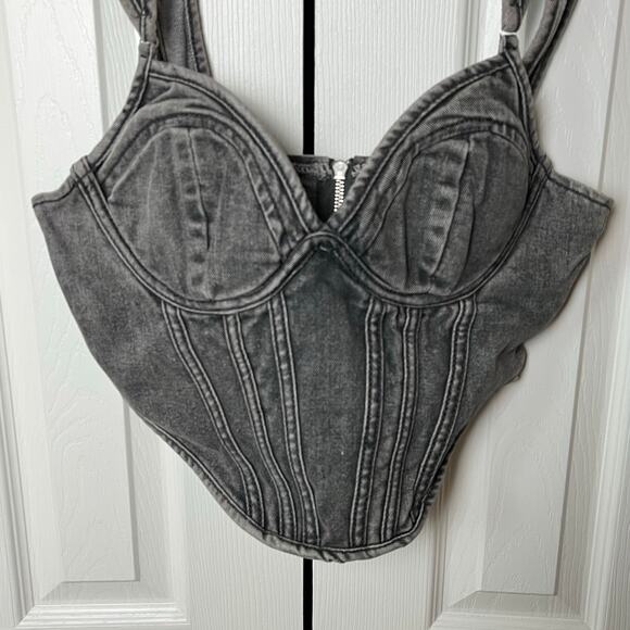Pretty Little Thing Washed Gray Dip Hem Bust Cup Denim Corset 6 - Picture 3 of 10